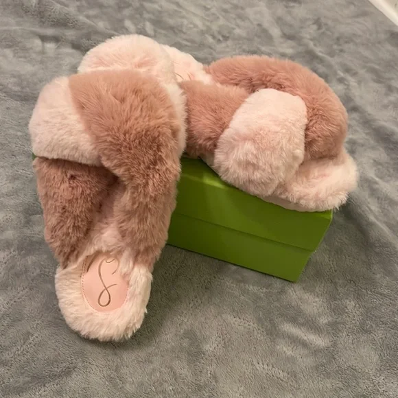 Pink faux fur slippers Sam Edelman - Picture 3 of 3